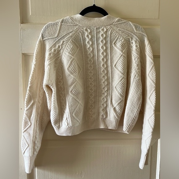 Madewell Cable-Knit Cropped Cardigan in Antique Cream - Picture 9 of 10